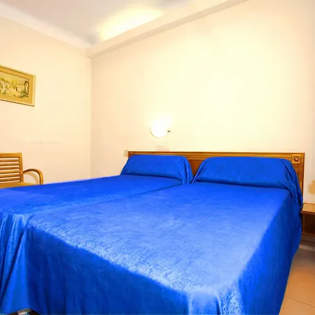 Szálloda La Lonja Alicante