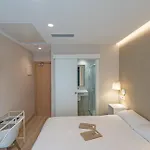 Hotel La Lonja 2*