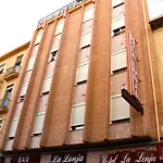 Hotel La Lonja 2*