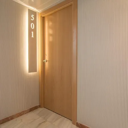 Отель La Lonja Аликанте