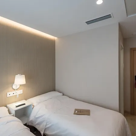 Hotel La Lonja 2*