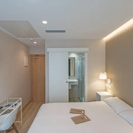 Hotel La Lonja 2*