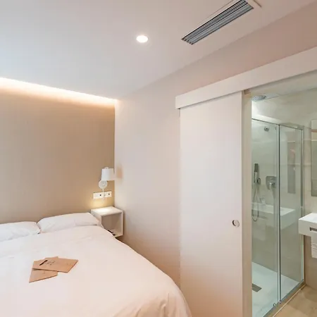 Hotel La Lonja 2*